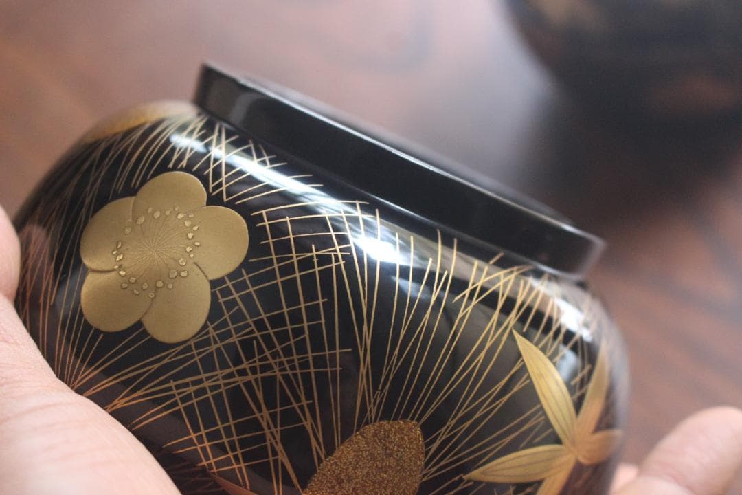 時代逸品！時代黒漆に極上松竹梅蒔絵の映える煮物椀2点（検輪島塗雑煮椀蒔絵椀