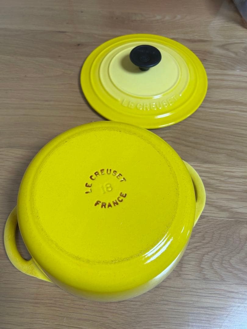Chieko様 LE CREUSET ル・クルーゼ　18センチ　両手鍋　イエロー