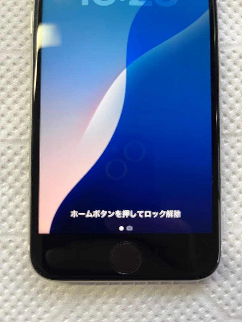 iPhone SE 第２世代　本体　64GB 箱有り