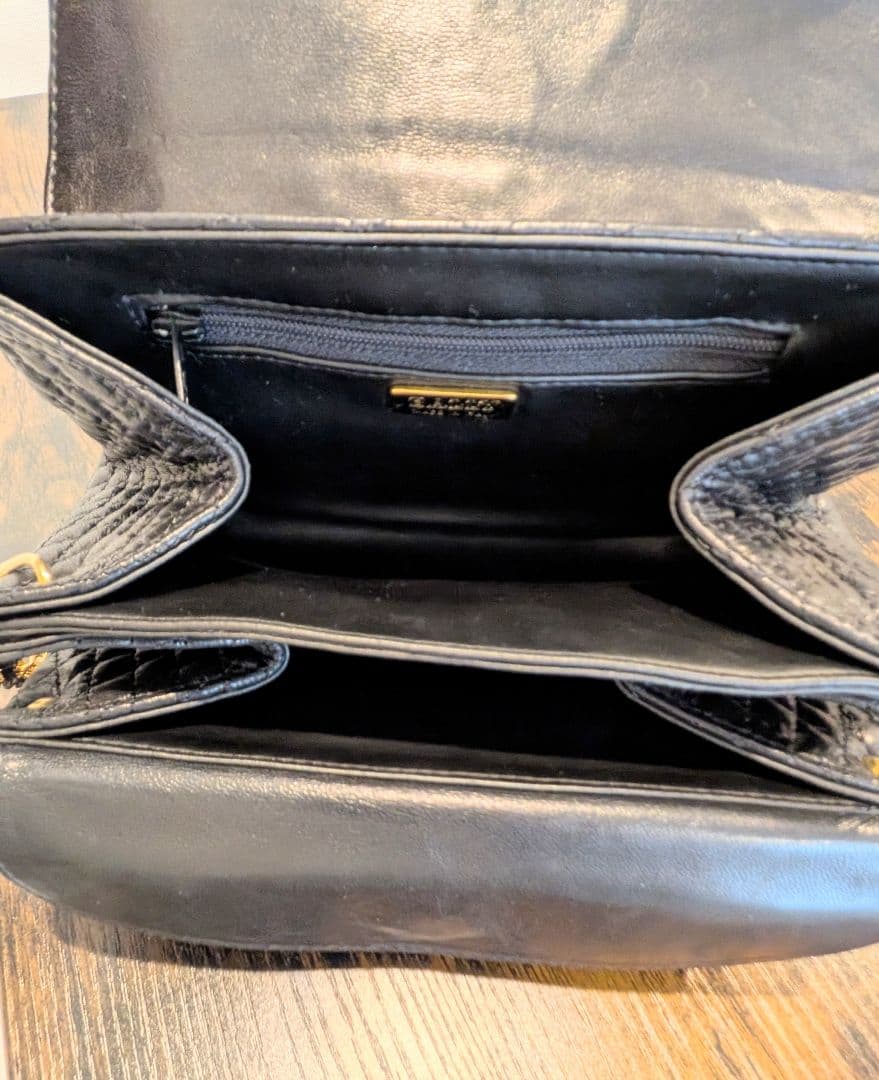 BALLY バリー ヴィンテージ キルティング ショルダーブラック レザー　美品