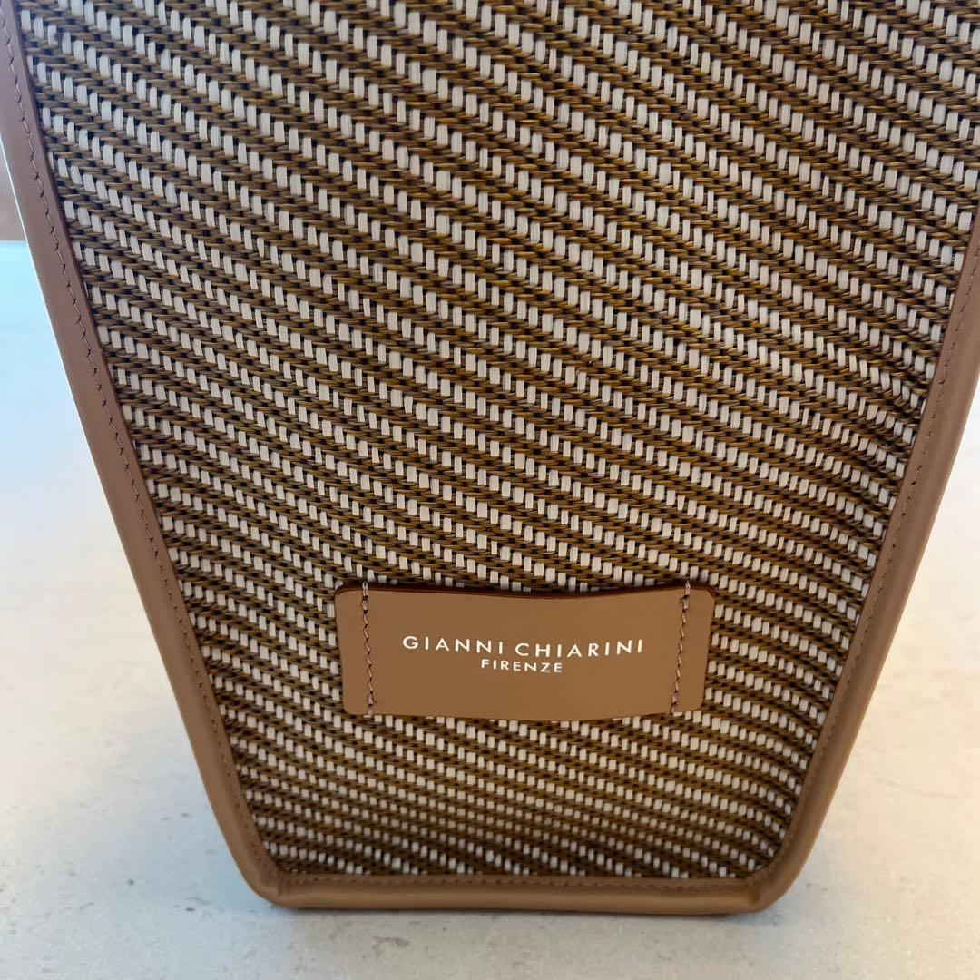 GIANNI CHIARINI かごバッグ ベージュ