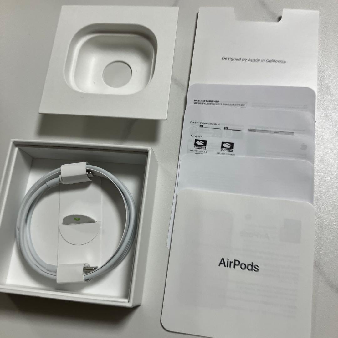 Apple AirPods 第3世代 Lightning充電ケース付き
