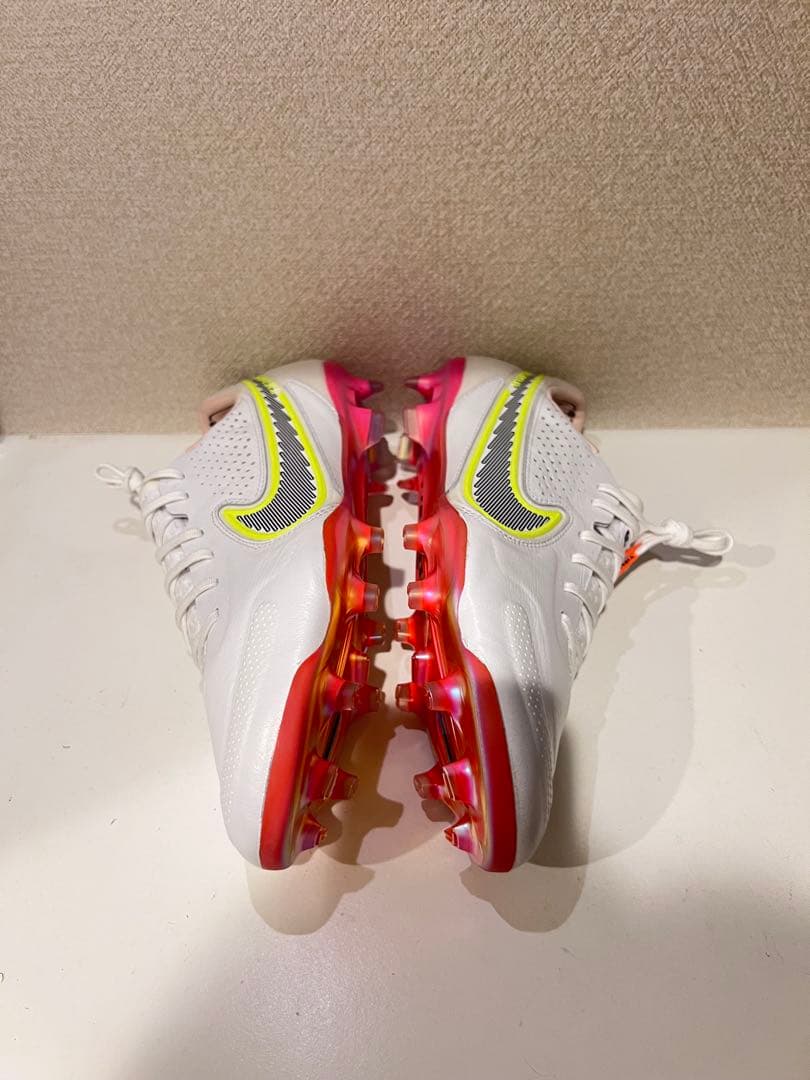 シューズ NIKE Tiempo Legend 9 Elite FG 27.5cm