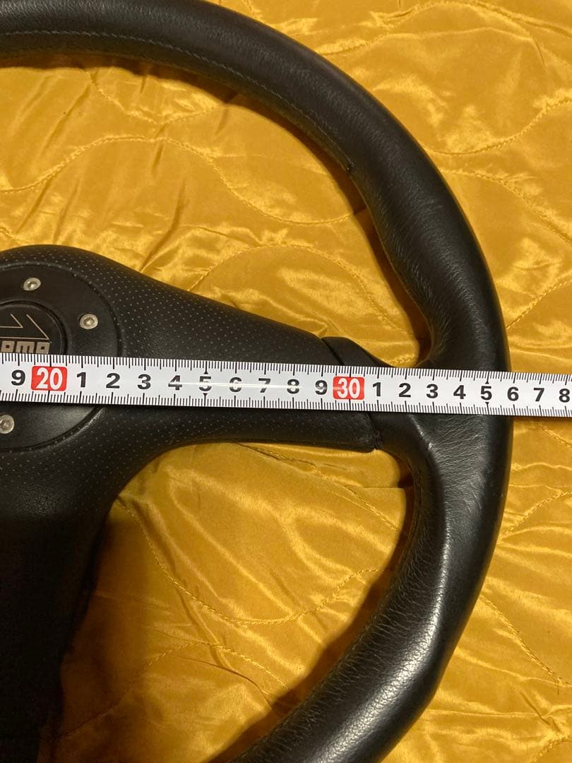 momo ステアリング 3本スポーク 本体