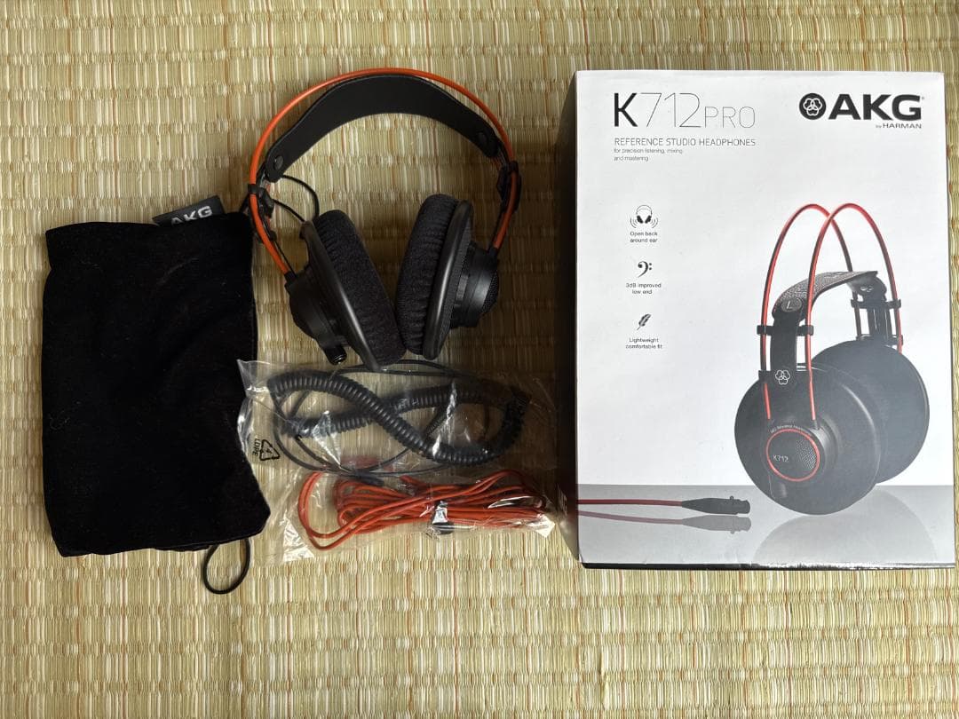 AKG K712 PRO 開放型スタジオヘッドフォン