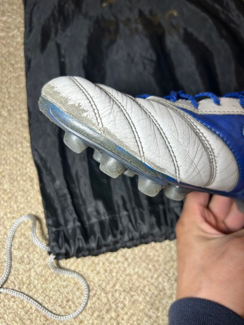 ミズノ モレリア2 JAPANホワイト/ブルー 【限定色】25.5cm