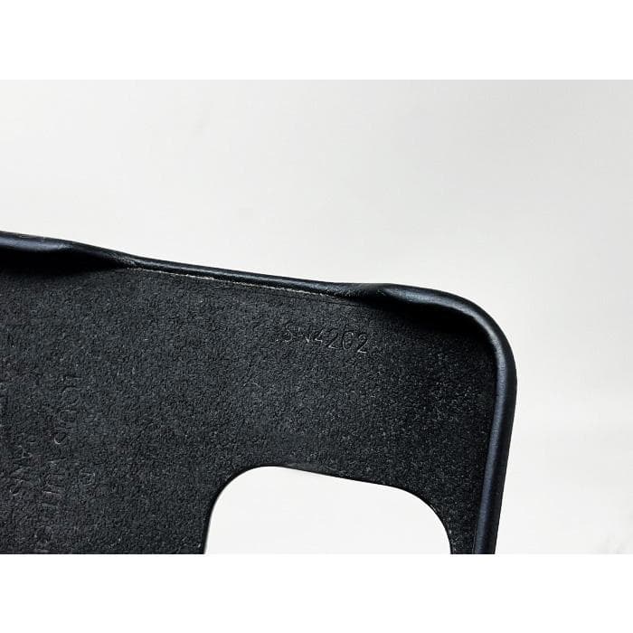 ルイ・ヴィトン モノグラムリバース phoneバンパー 14pro M81999