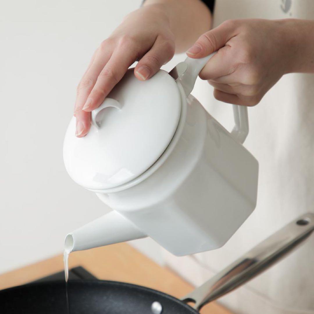 琺瑯　ホーロー　オイルポット　揚げ鍋　天ぷら鍋　日本製　ベルメゾン