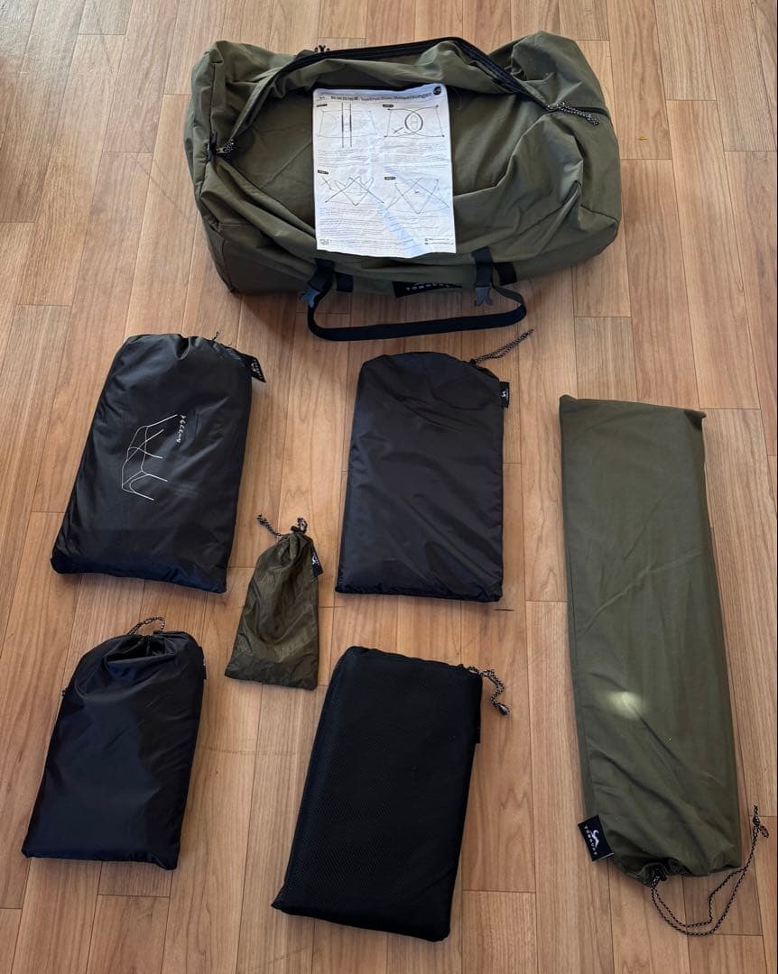 シェルターテント TC 自立式 2～3人用 アルミポール 煙突穴付き4シーズン