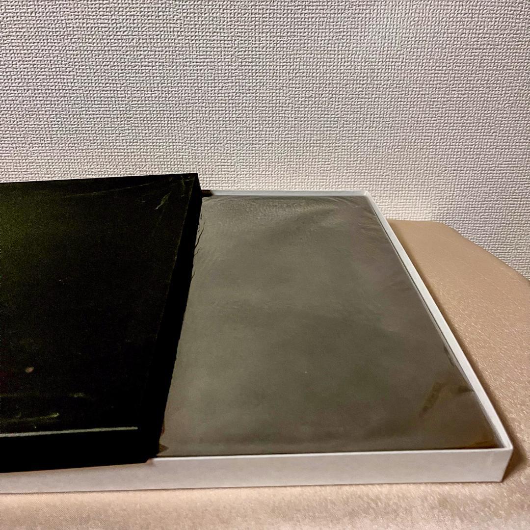 ★新品未使用 超美品 ★リバーシブル折敷　ガンメタリック✖️メタリックホワイト