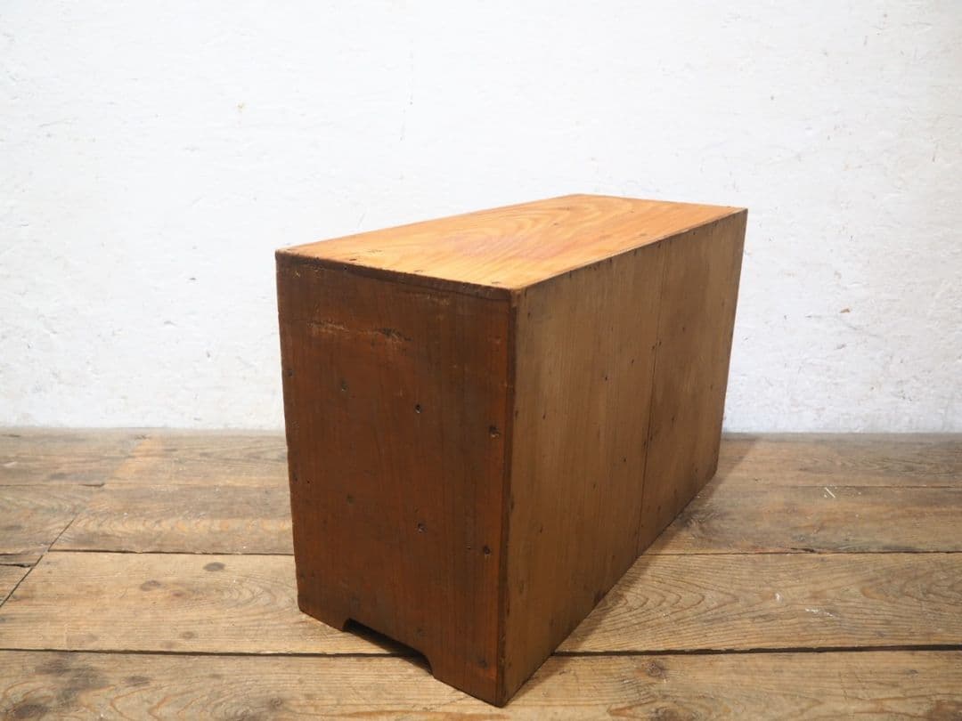 1263　アンティーク　引き出し6杯の収納棚　陳列台　ケース　チェスト　レトロ