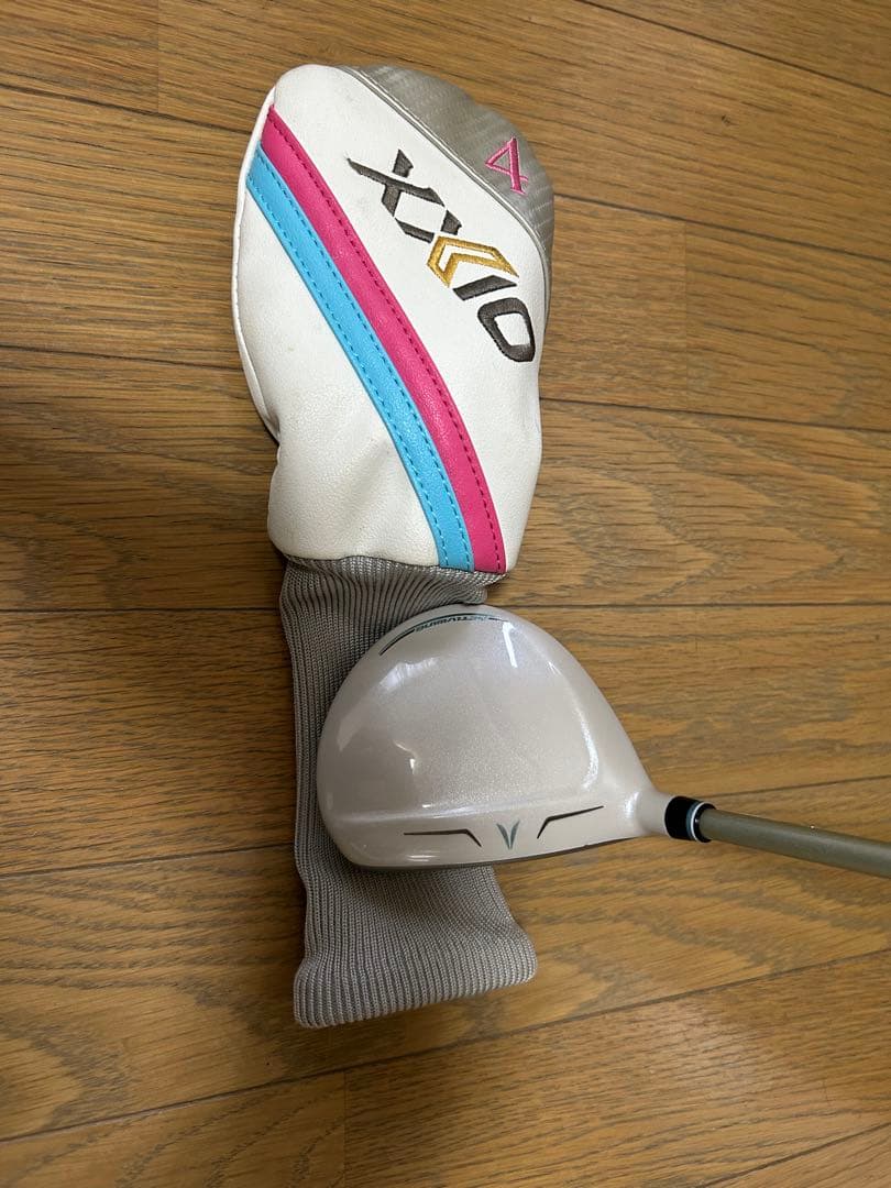 最終値引！美品4WゼクシオXXIO 12 限定色エクリュホワイト