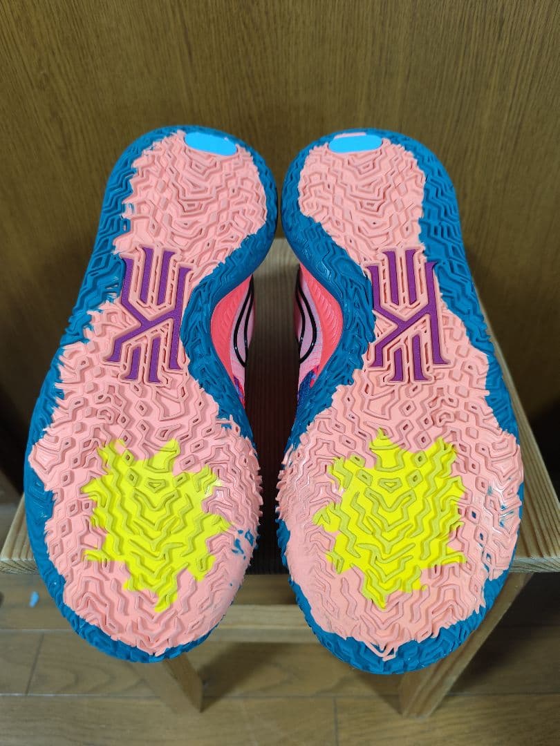 Nike Kyrie Low4　ナイキ　カイリーロー4　26.5cm　カイリー