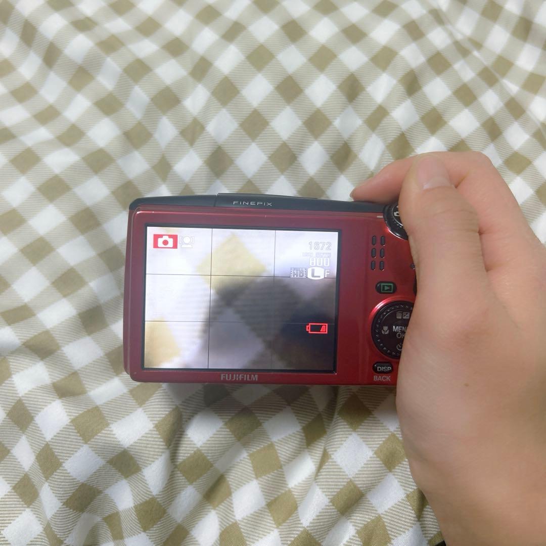 デジタルカメラFUJIFILM f1000exr レッド