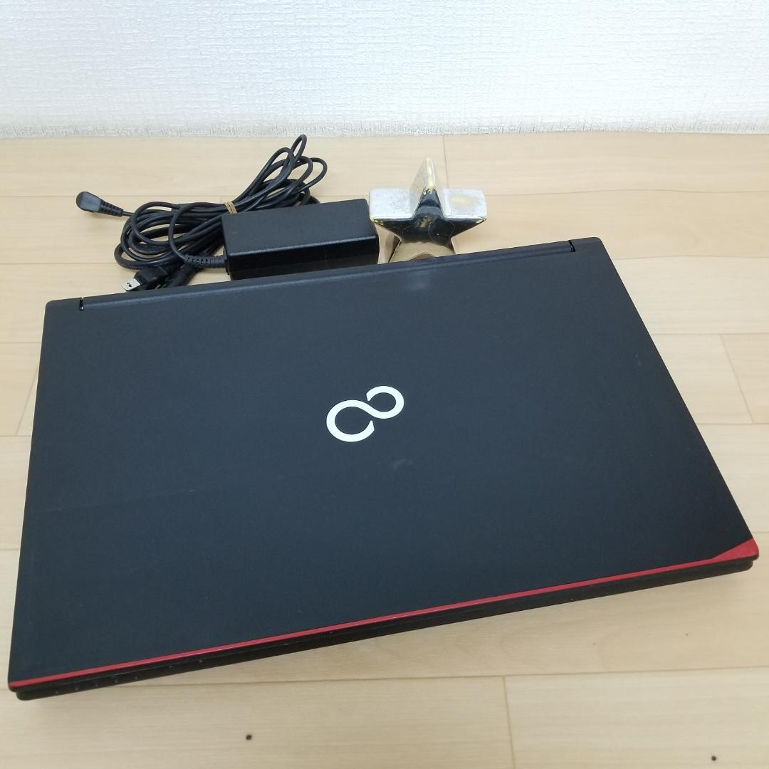 期間限定 i5搭載 SSD Win11 即使用可ノートPC 富士通(E0682)