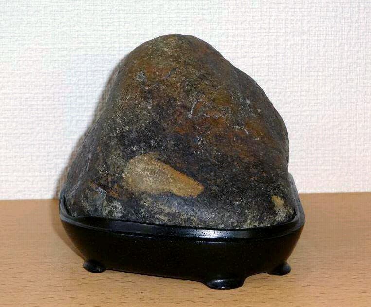 【鑑賞用自然石(風速)】自然石(只見川) 台座付き