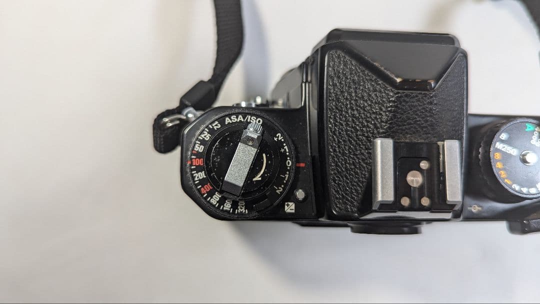 フィルムカメラ　Nikon FE2　36-72mm F/3.5ズームレンズセット