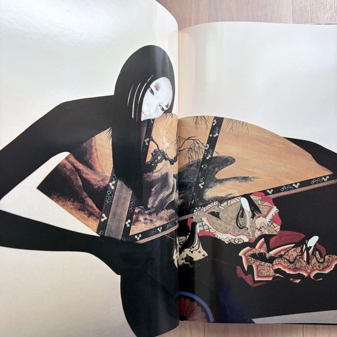 「セルジュ・ルタンス（Serge Lutens）」豪華写真集・箱入り