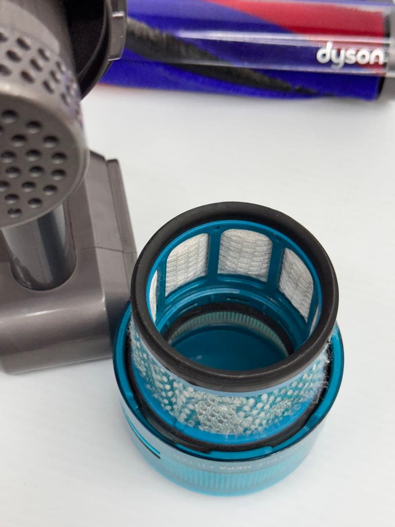 ダイソン掃除機　SV21 Micro 1.5kg 本体　ヘッド純正バッテリー付き