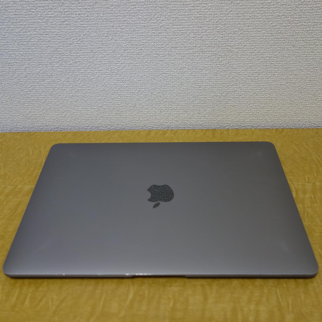 319）MacBook Air 2020 Apple　M1/8GB/SS256G