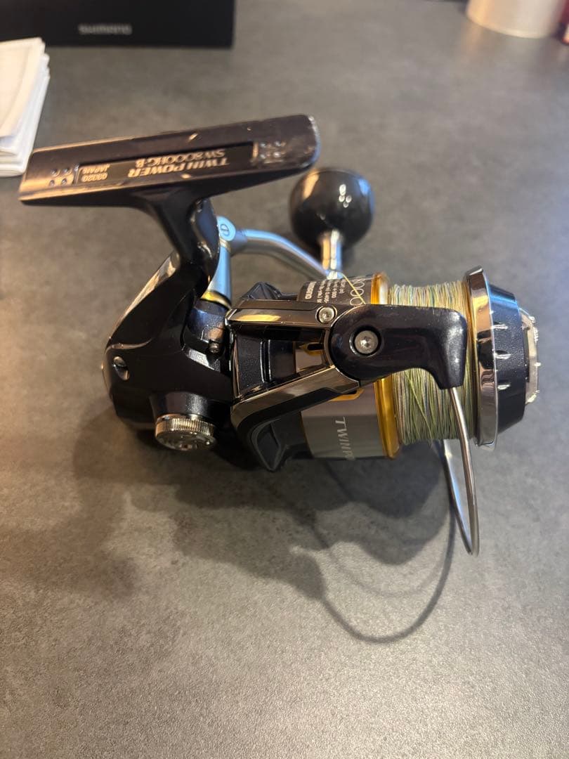 SHIMANO TWIN POWER SW8000HG スピニングリール