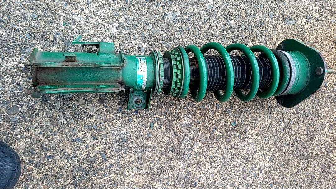 TEIN FLEXZ ハリヤー　ZSU60W ZSU65W