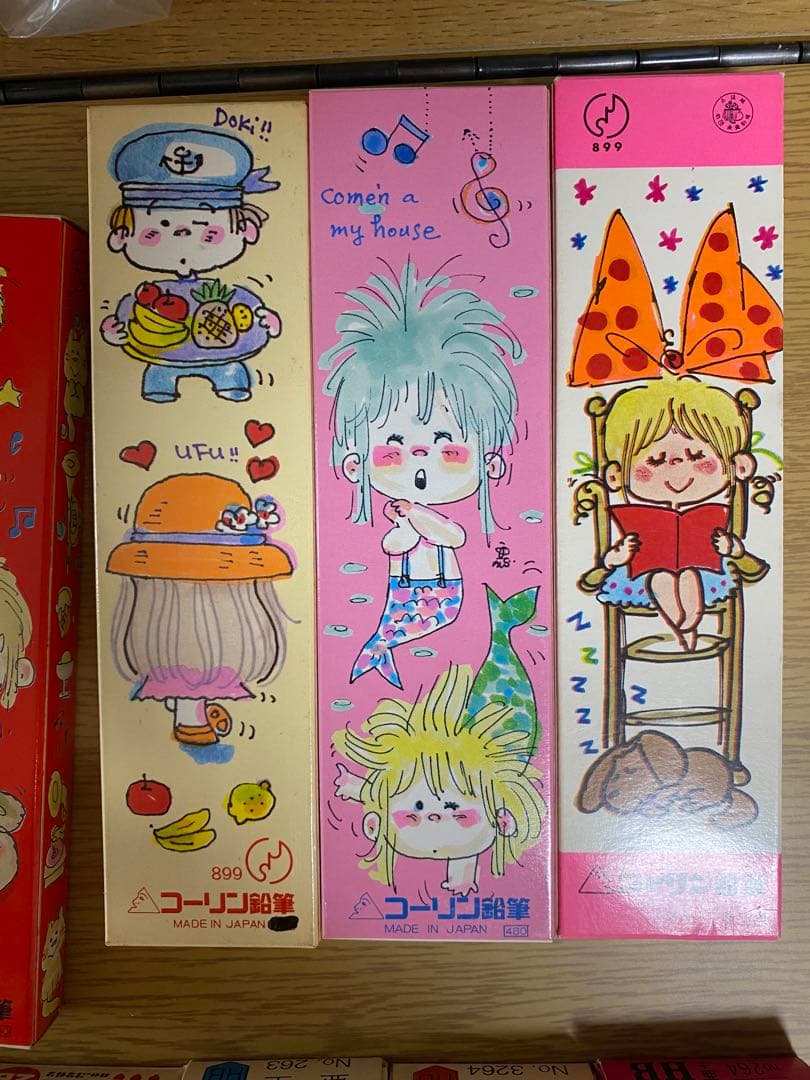 水森亜土　鉛筆まとめ