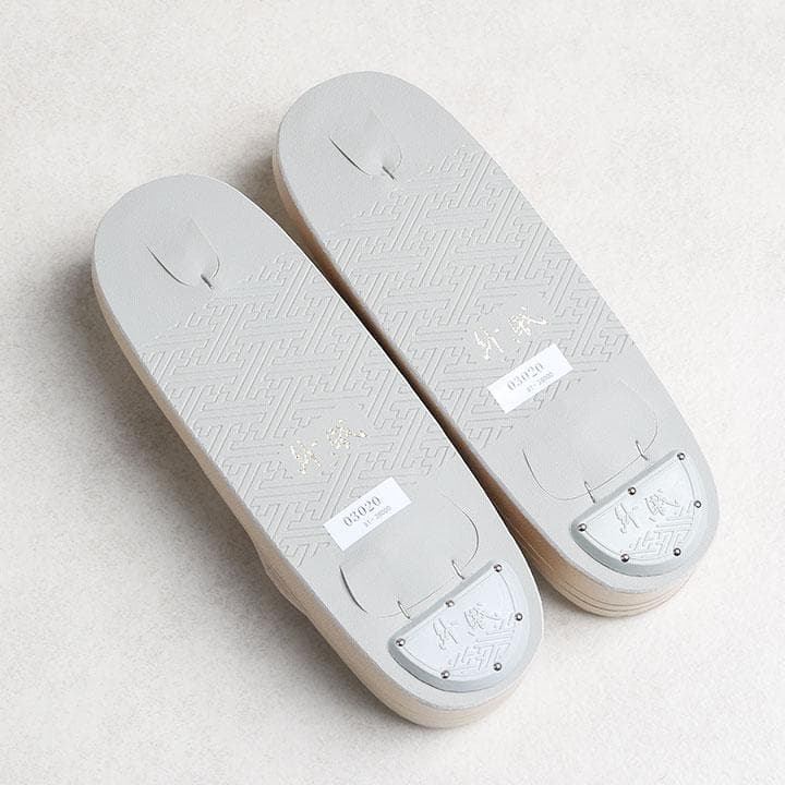 【新品】沙織謹製 草履バッグセット 24cm 古典柄 帯地 　03020