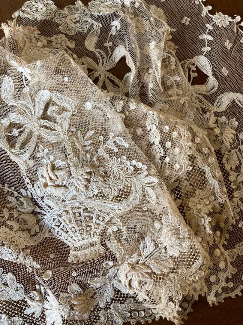 フランスアンティーク立体の花びら チュールレース ウエディング用 花かご&リース