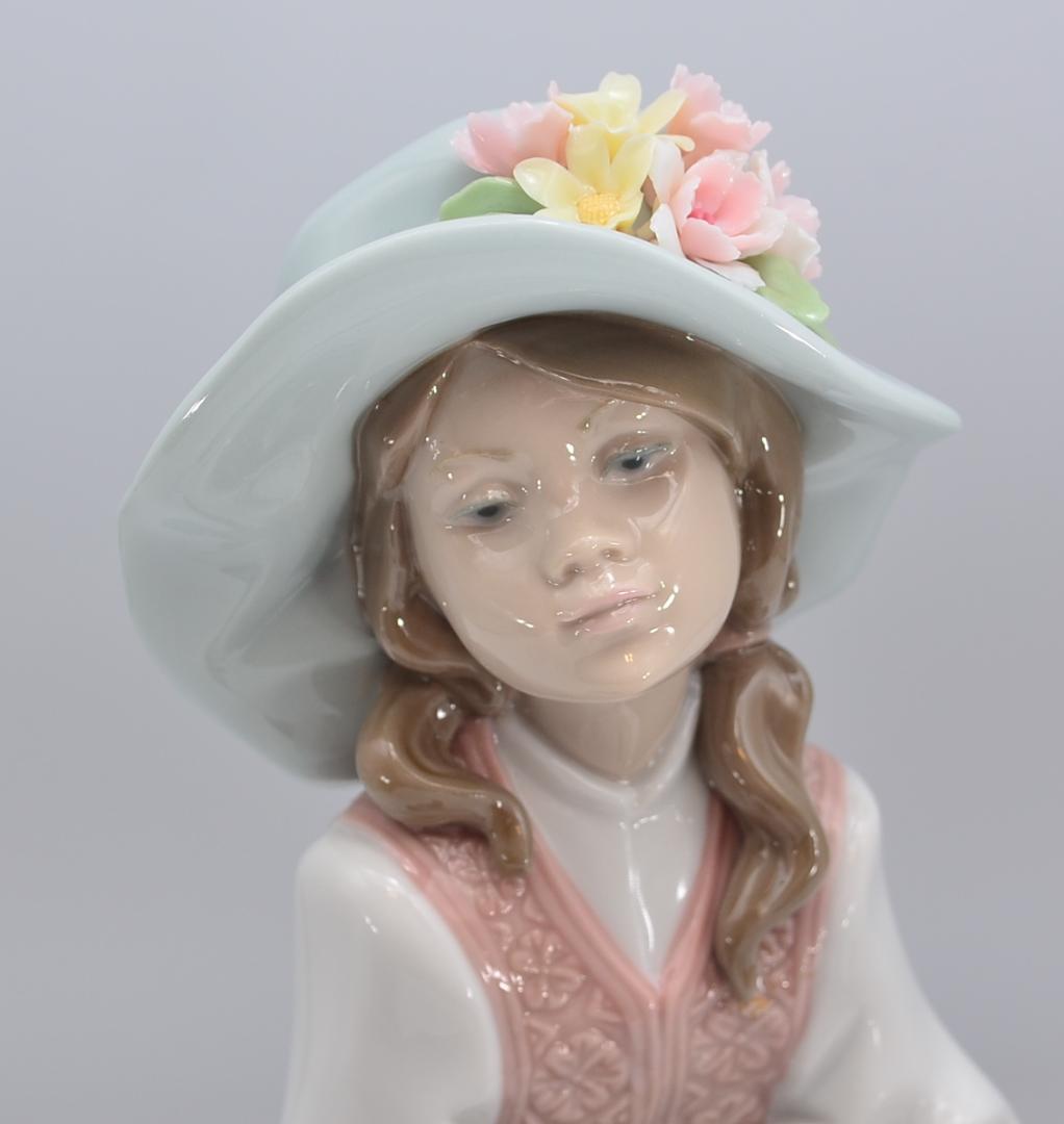 白昼夢　＃6400　★リヤドロ　スペイン　ポーセリン　ヴィンテージ　欠けあり