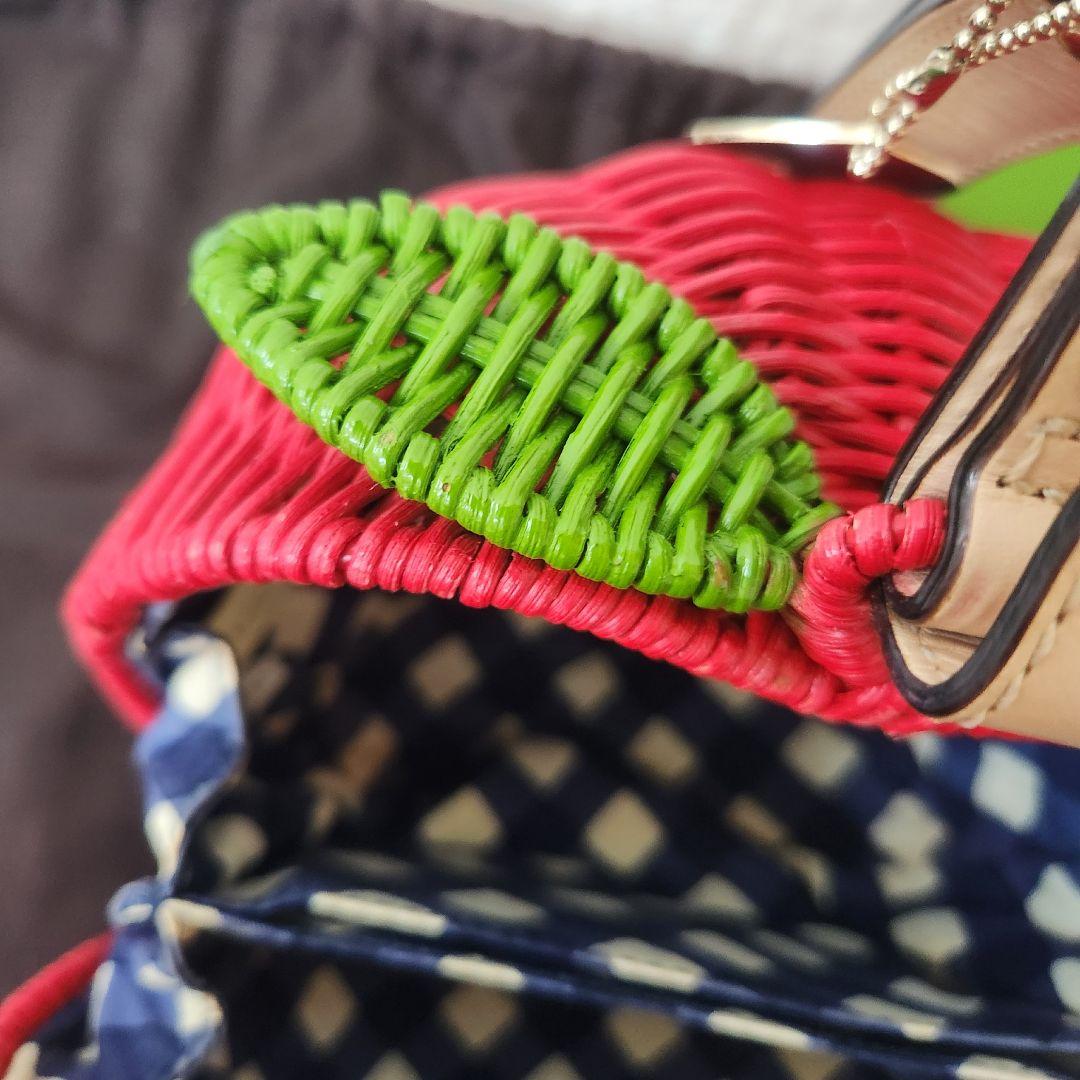 ケイトスペードニューヨーク　りんご　リンゴ　かごバッグ　立体　カゴ