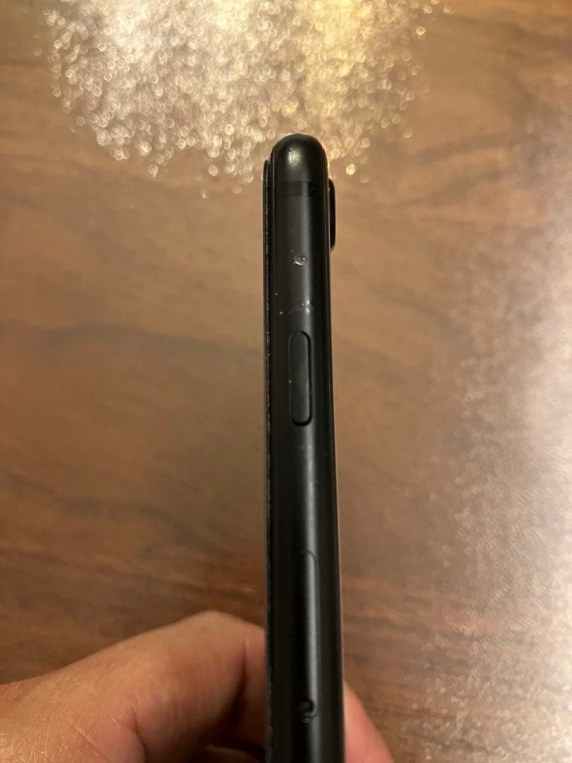 Apple iPhone SE 第二世代 本体 SE2