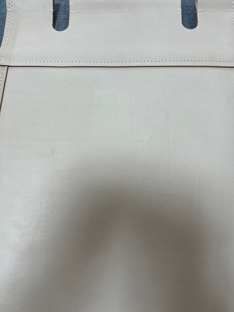 新品未使用品　IKIKI チェアウォルナットオリーブ＆専用替シート