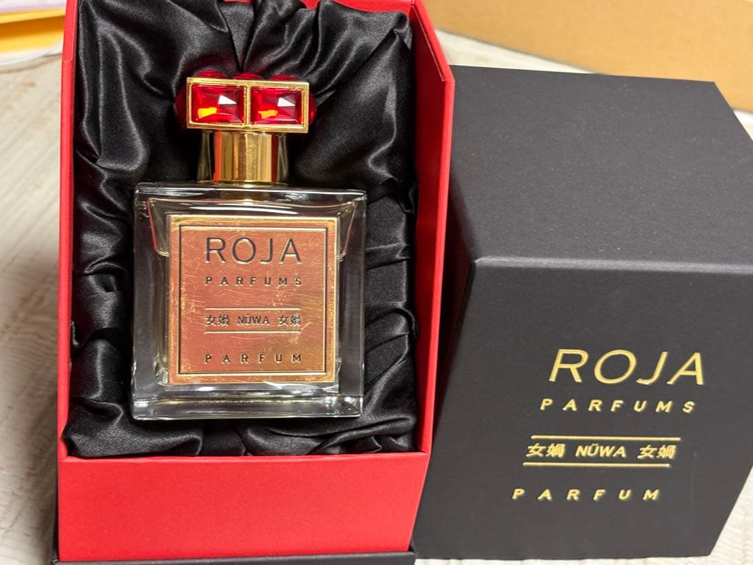 Roja nuwa ロジャ　パルファム 100ml