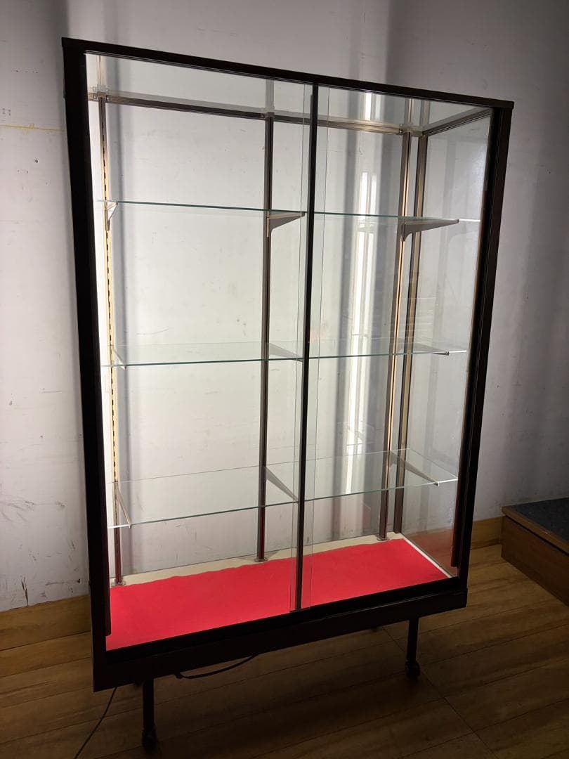 日本アルミ　ガラスショーケース　店舗用　キャスター、照明付き