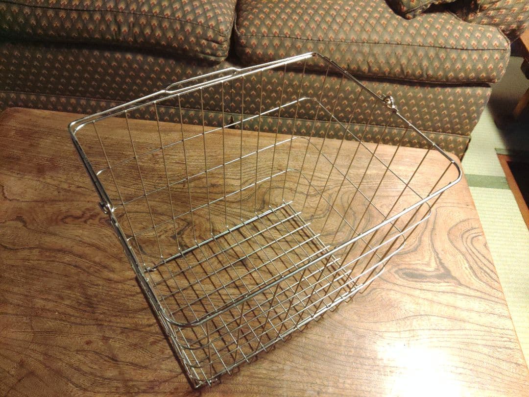希少　かご　バスケット　買い物　スチール　インダストリアル　手さげ