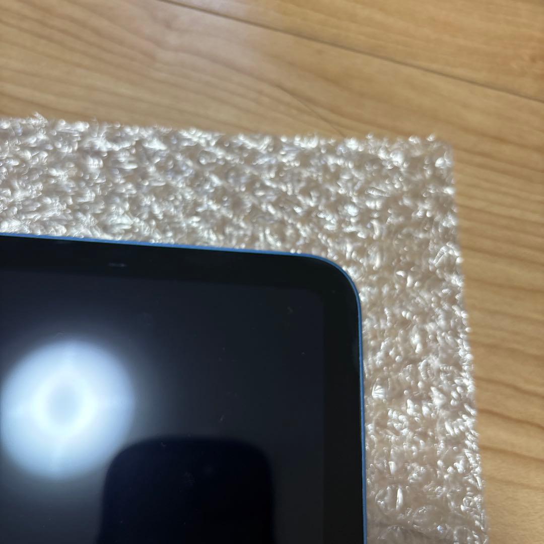 iPad 第10世代 256GB Wi-Fi 本体のみ / 1年使用・美品