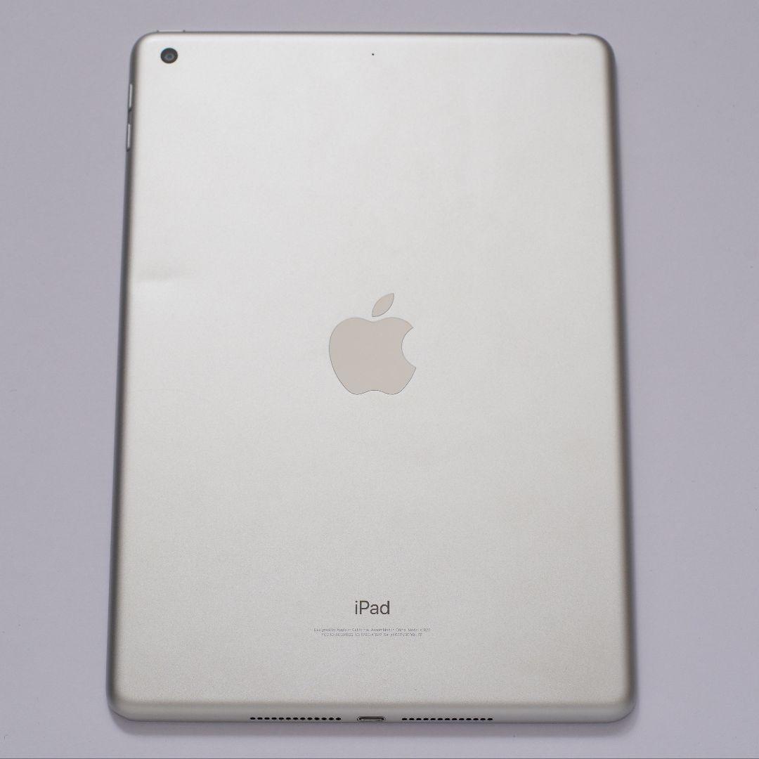 iPad 第5世代 128GB Silver Wi-Fiモデル