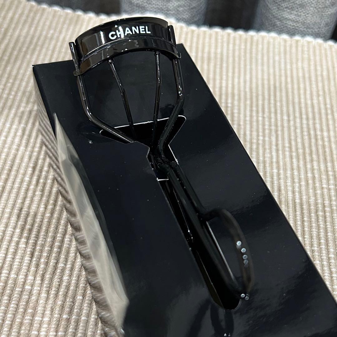 新品　CHANELシャネル　ルクルブシル　ビューラー　ブラック