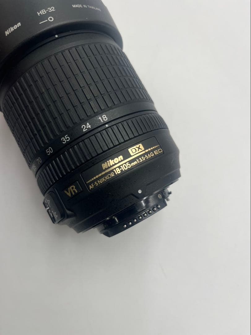 NIKON ニコン　D90 レンズ付　18-105mm
