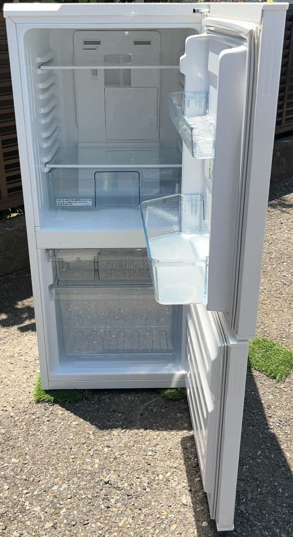 ツインバード冷凍冷蔵庫　110L 静音　省エネ設計自動霜取り機能付き2020年製