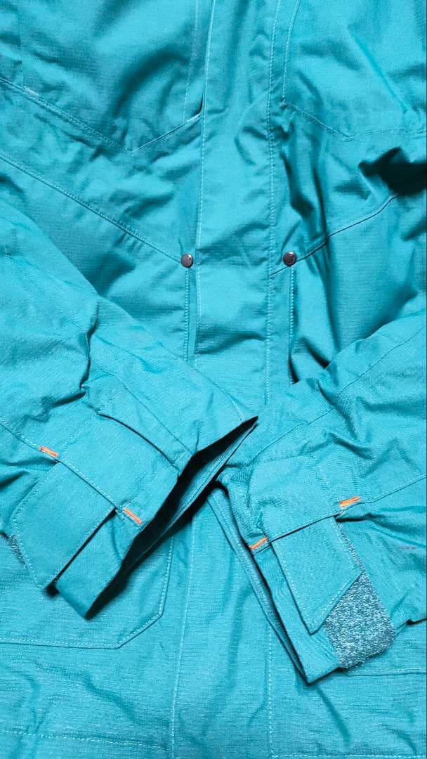 【SALOMON サロモン】スキーウェア 中綿ジャケット 雪山 保温