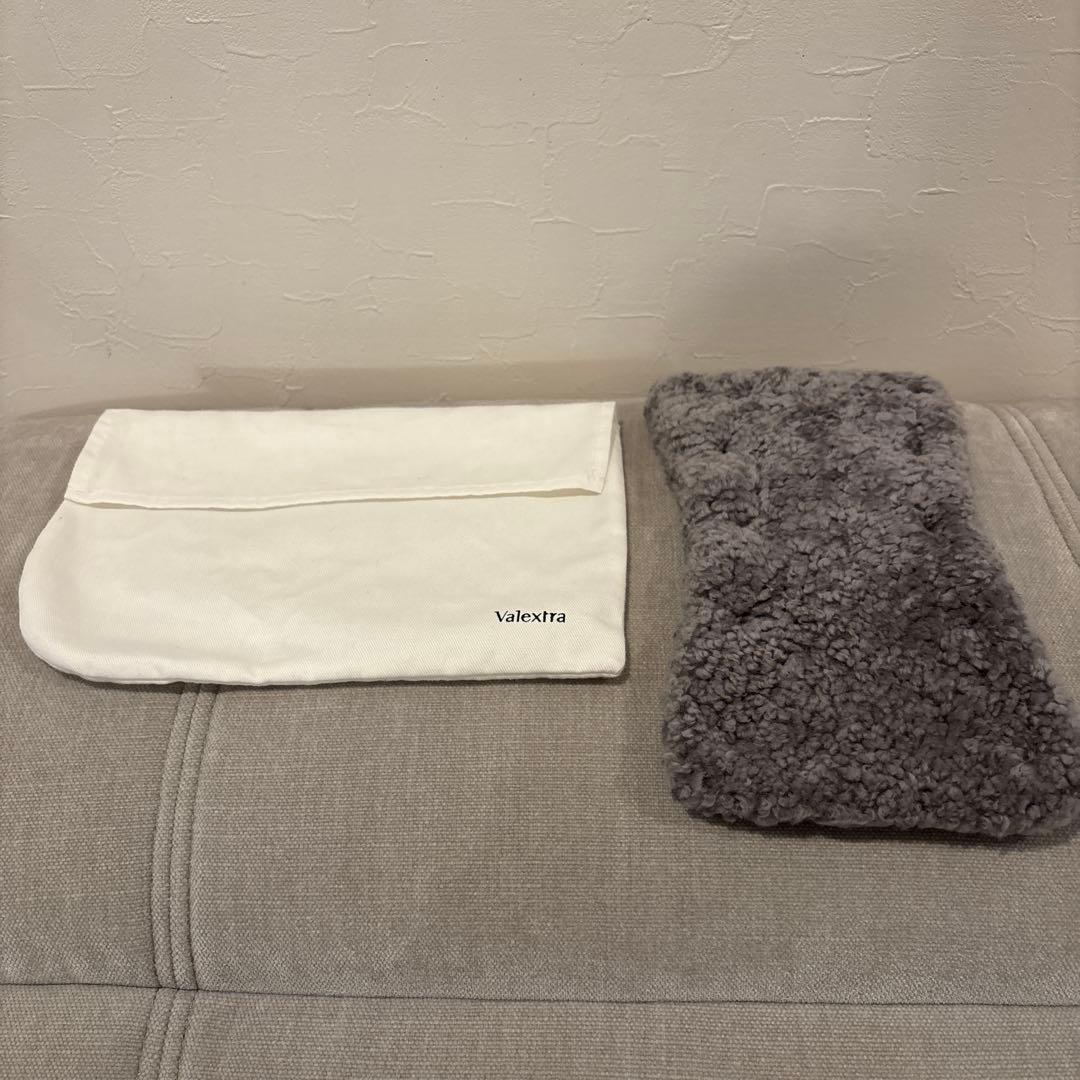 ヴァレクストラ シアリング ハンドルカバー グレー