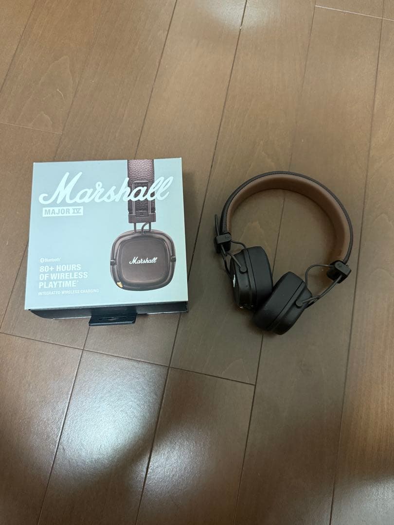 マーシャルワイヤレスヘッドホン