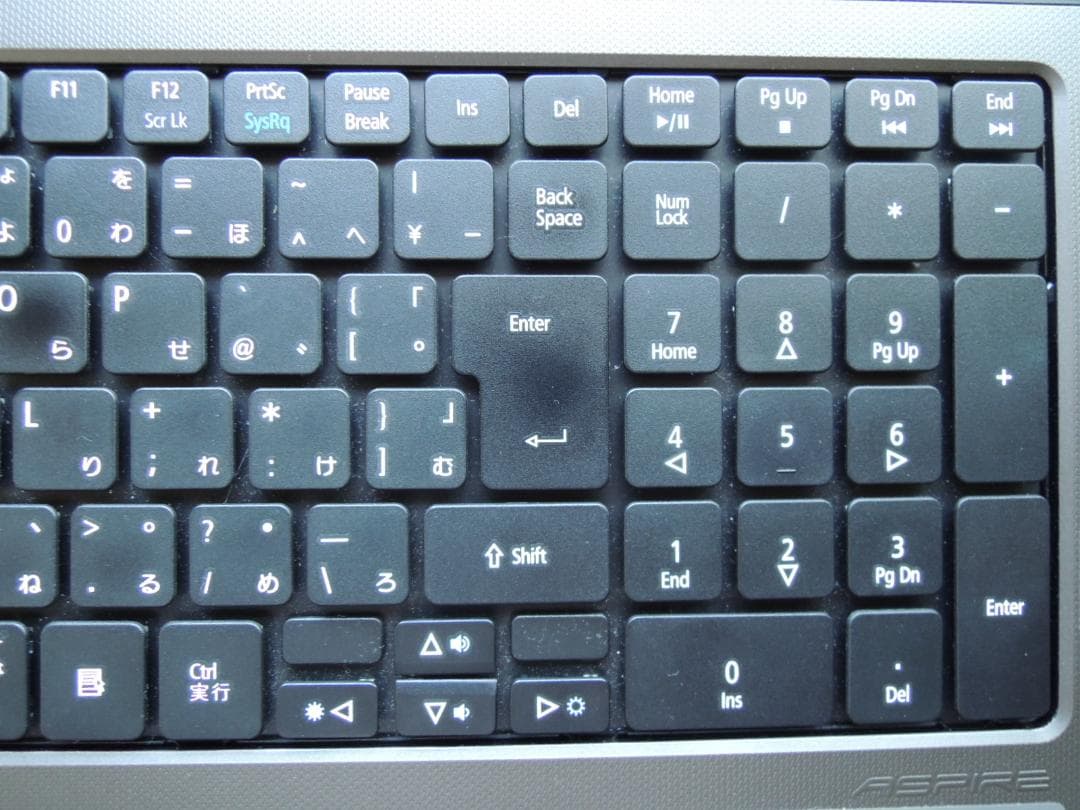 Windowsノート本体 Acer Aspire 5750 SSD Win10 Office2016