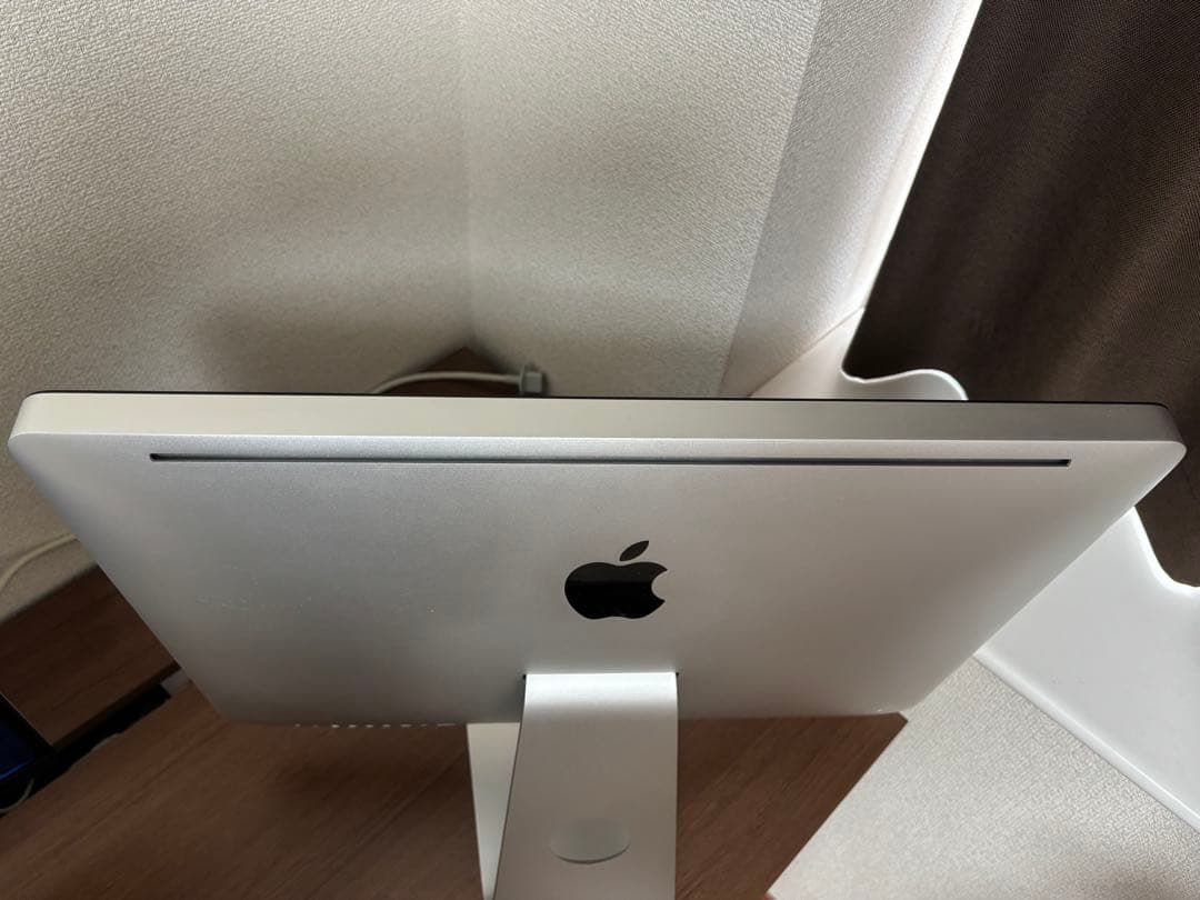 iMac 21.5 Mid2010 3.60GHz i5 12GB／2TB