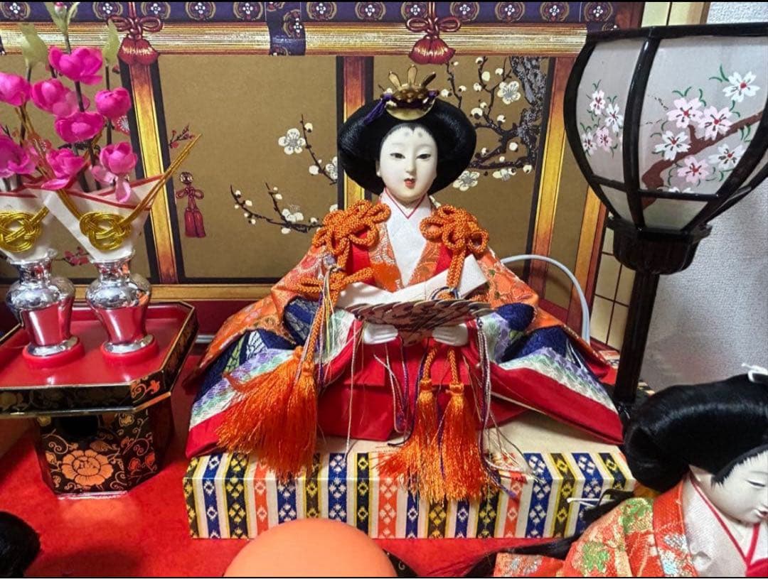 雛人形　7人飾り　3段　ケース　オルゴール　灯り