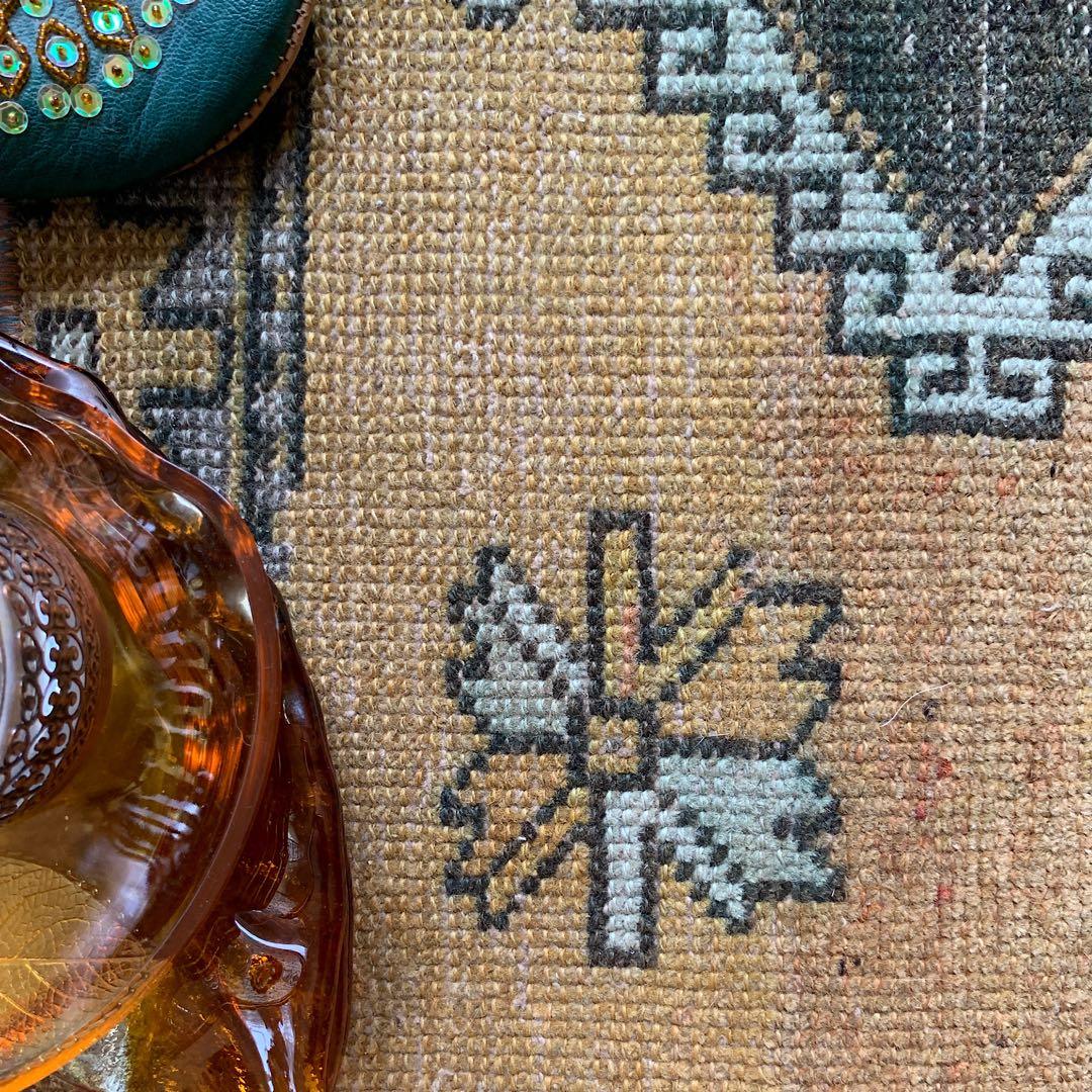 トルコヴィンテージラグ　マスタードイエロー115cm×52cm トルコラグ