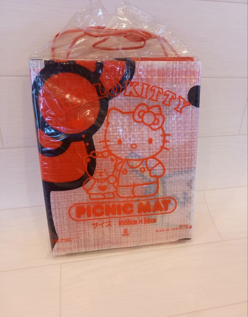 希少　ハローキティ　まとめ売り　小物　シート　水筒　お弁当箱　1989年　レトロ