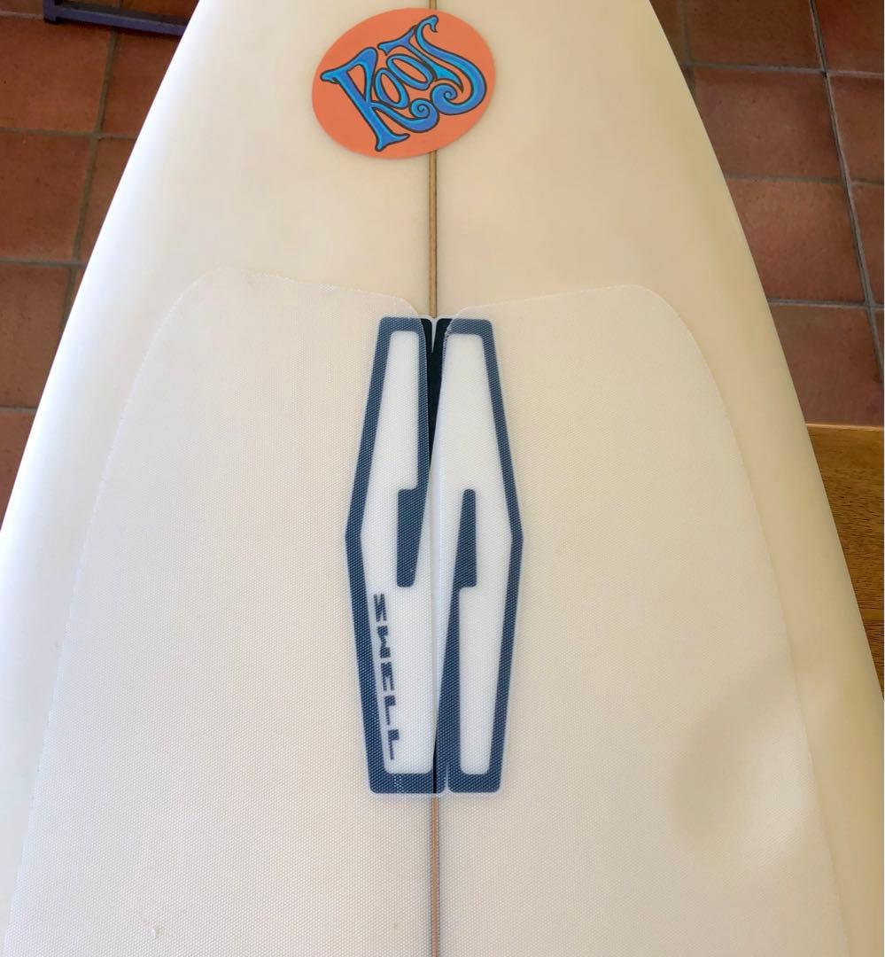 良品訳ありSWELLサーフボード6'2\"クリスタルデッキグリップハードケース付き